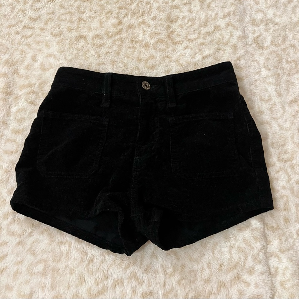 Carmar corduroy black shorts